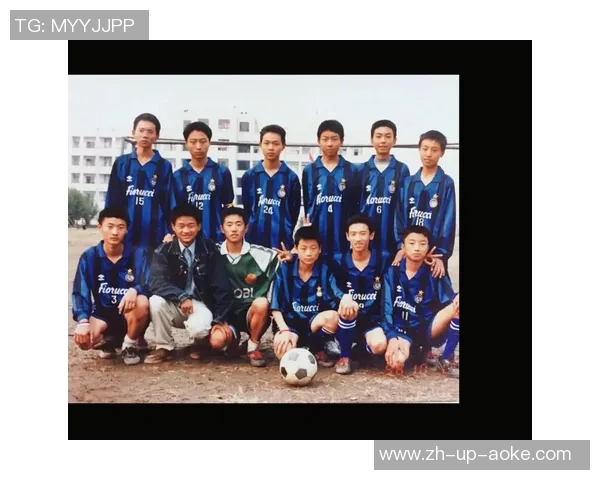 足球余天翔的传奇之路：从草根球员到职业联赛明星的奋斗故事